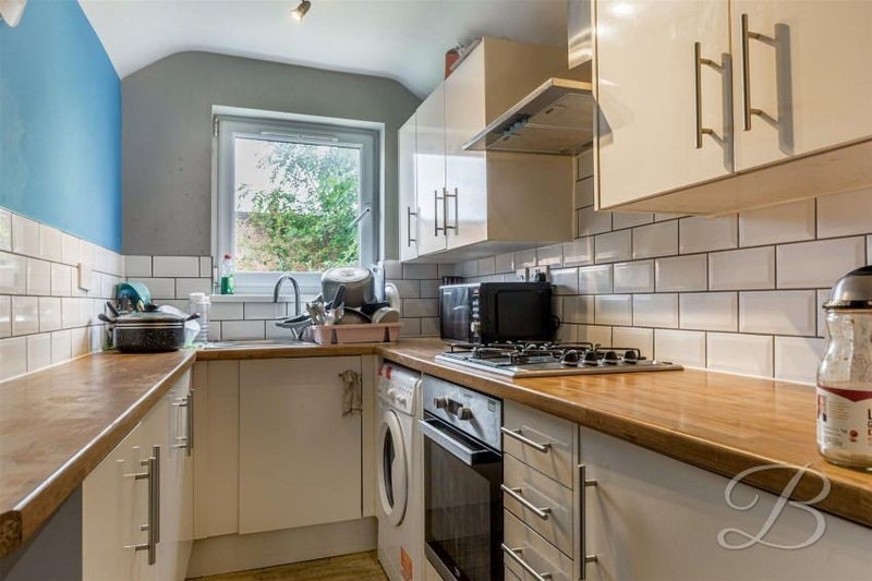 Room Welbeck Street in Mansfield Woodhouse