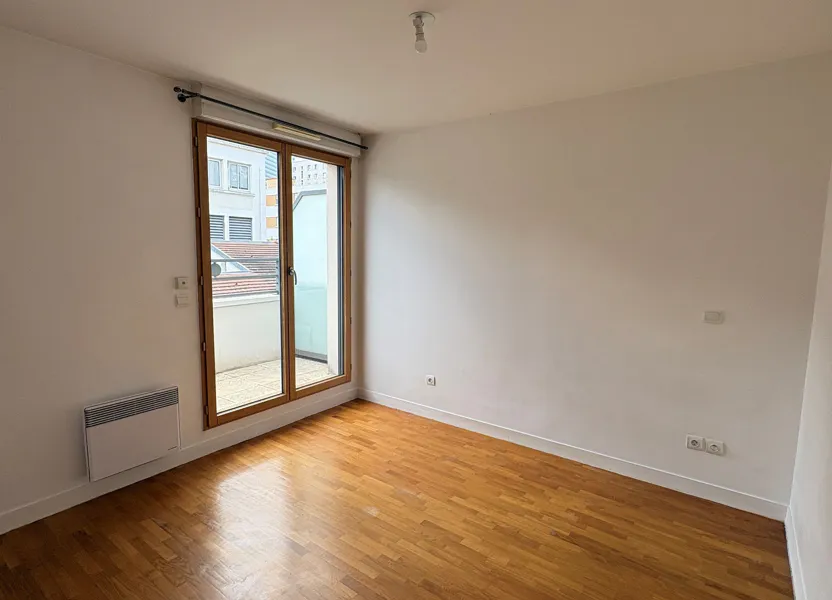 Flat Rue Ségoffin in Courbevoie