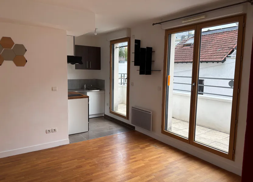 Flat Rue Ségoffin in Courbevoie