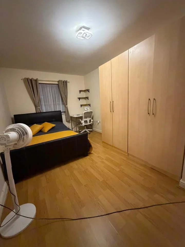 Flat Millicent Grove in Greater London