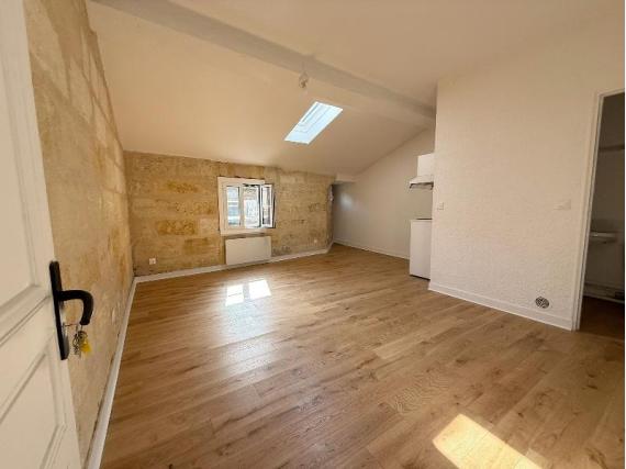 Flat Rue duffour-dubergier in Bordeaux