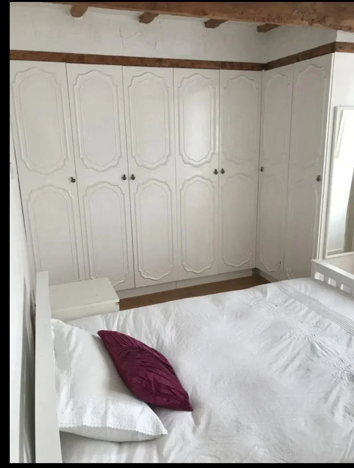 Room Denham Crescent in Greater London