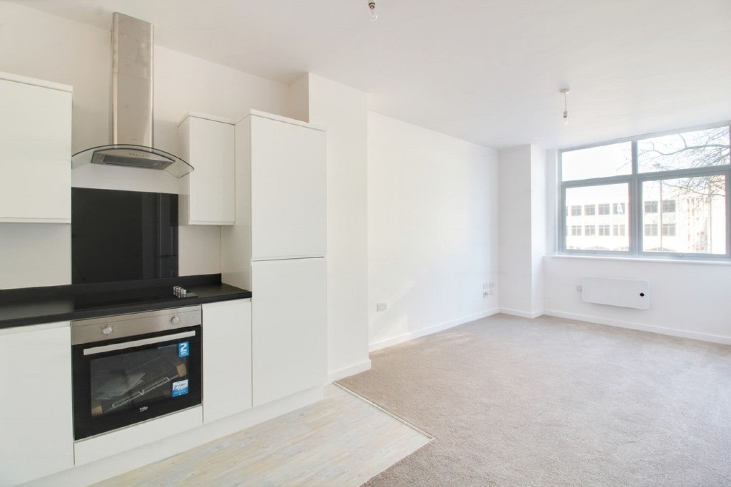 Flat Victoria Avenue in Southend-on-Sea
