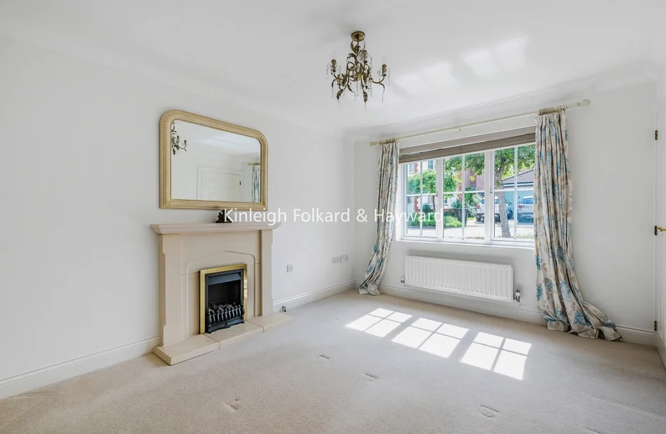 House Trenear Close in Greater London
