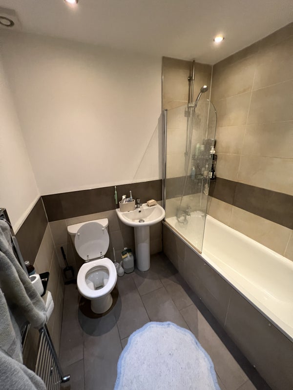 Room Philip Lane in Greater London