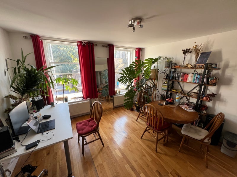 Room Philip Lane in Greater London