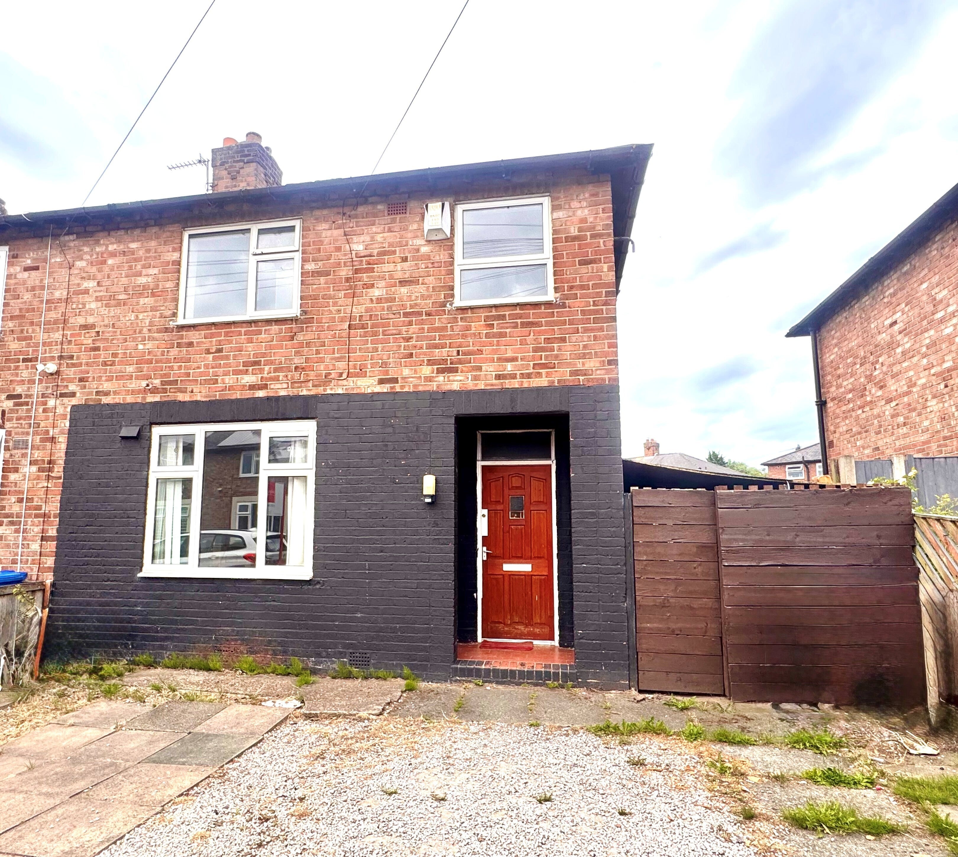House Molyneux Avenue in Warrington