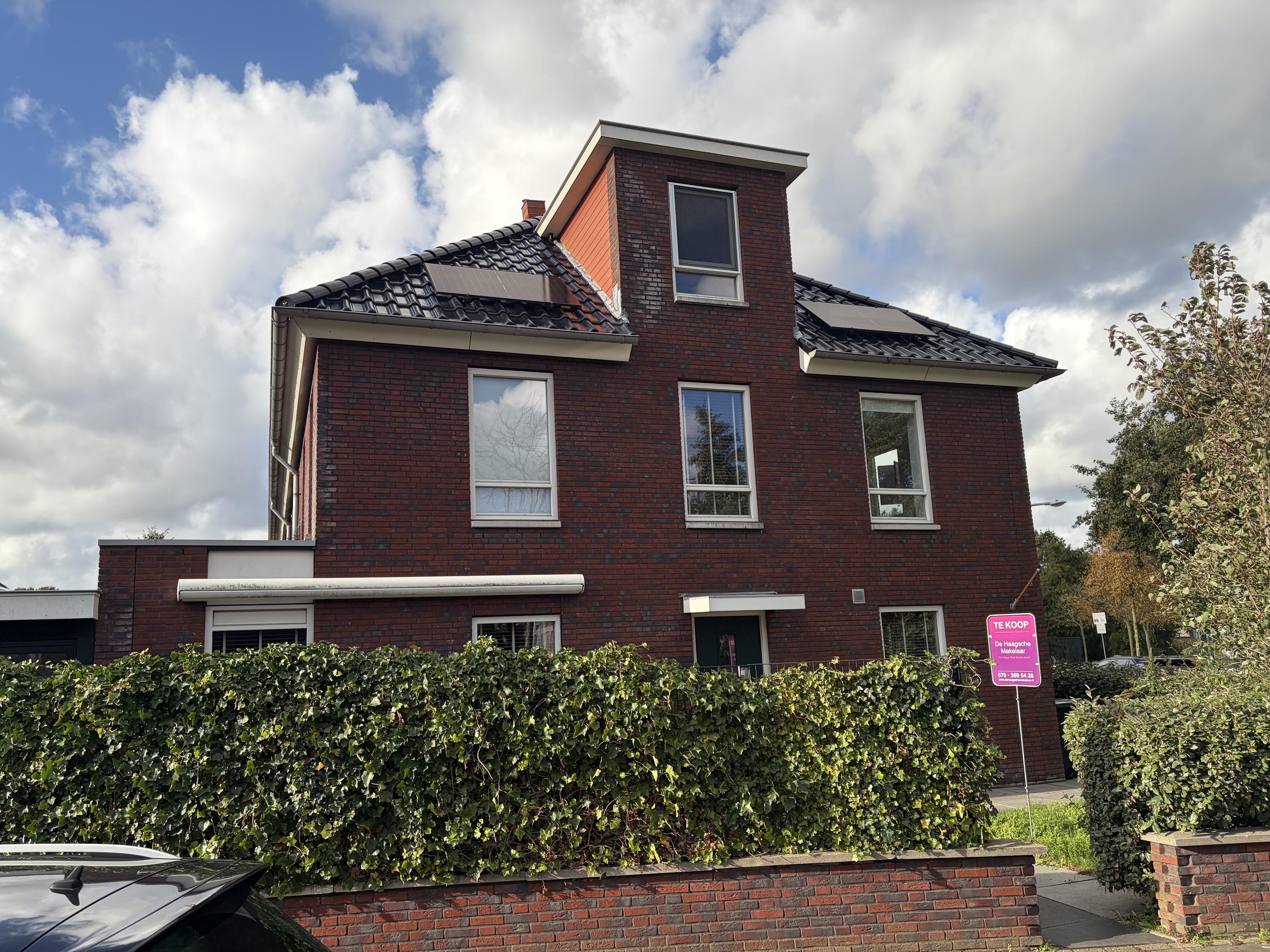Huis Jo Hendrichslaan 38 in Den Haag