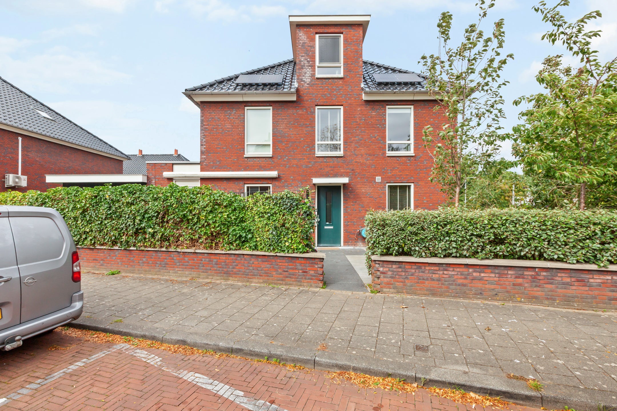 Huis Jo Hendrichslaan 38 in Den Haag