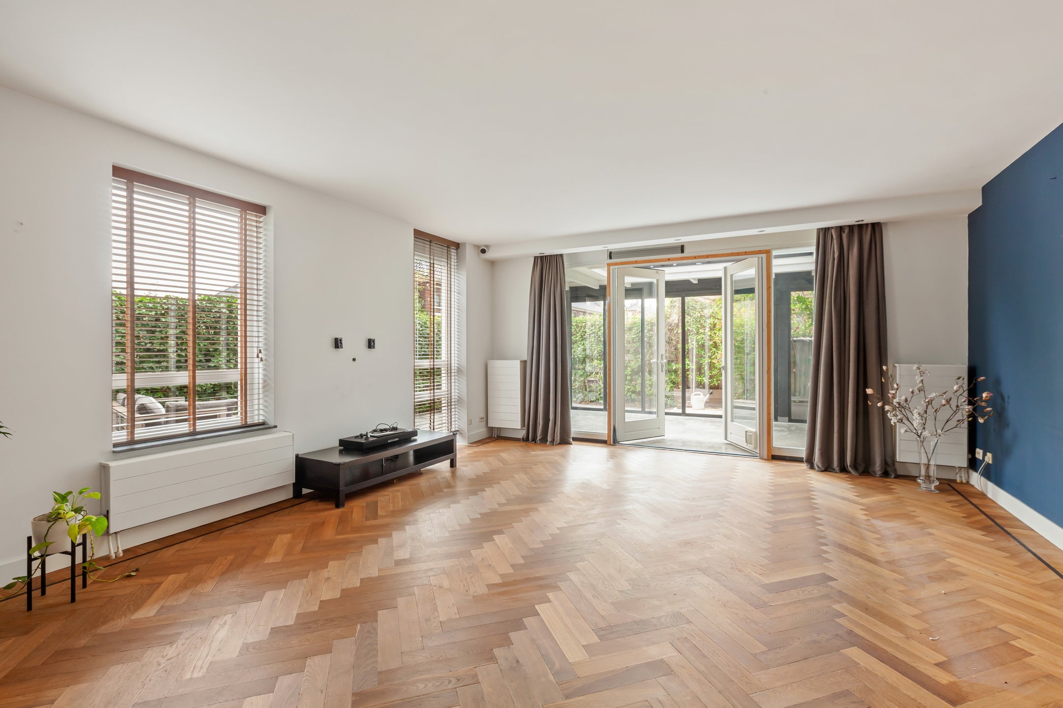Hoekwoning te koop: Jo Hendrichslaan 38, 'S-Gravenhage