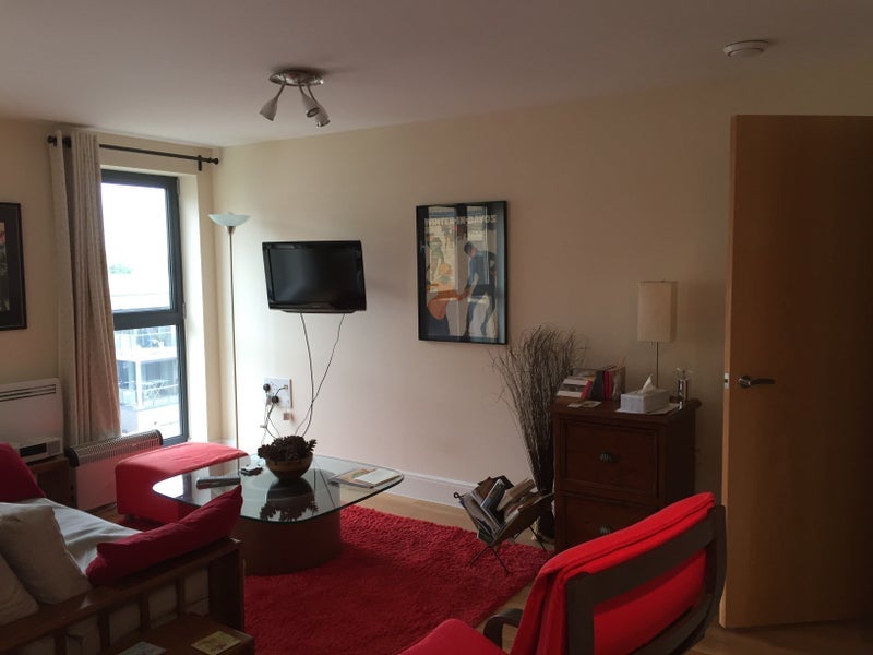 Room Spa Road in Greater London