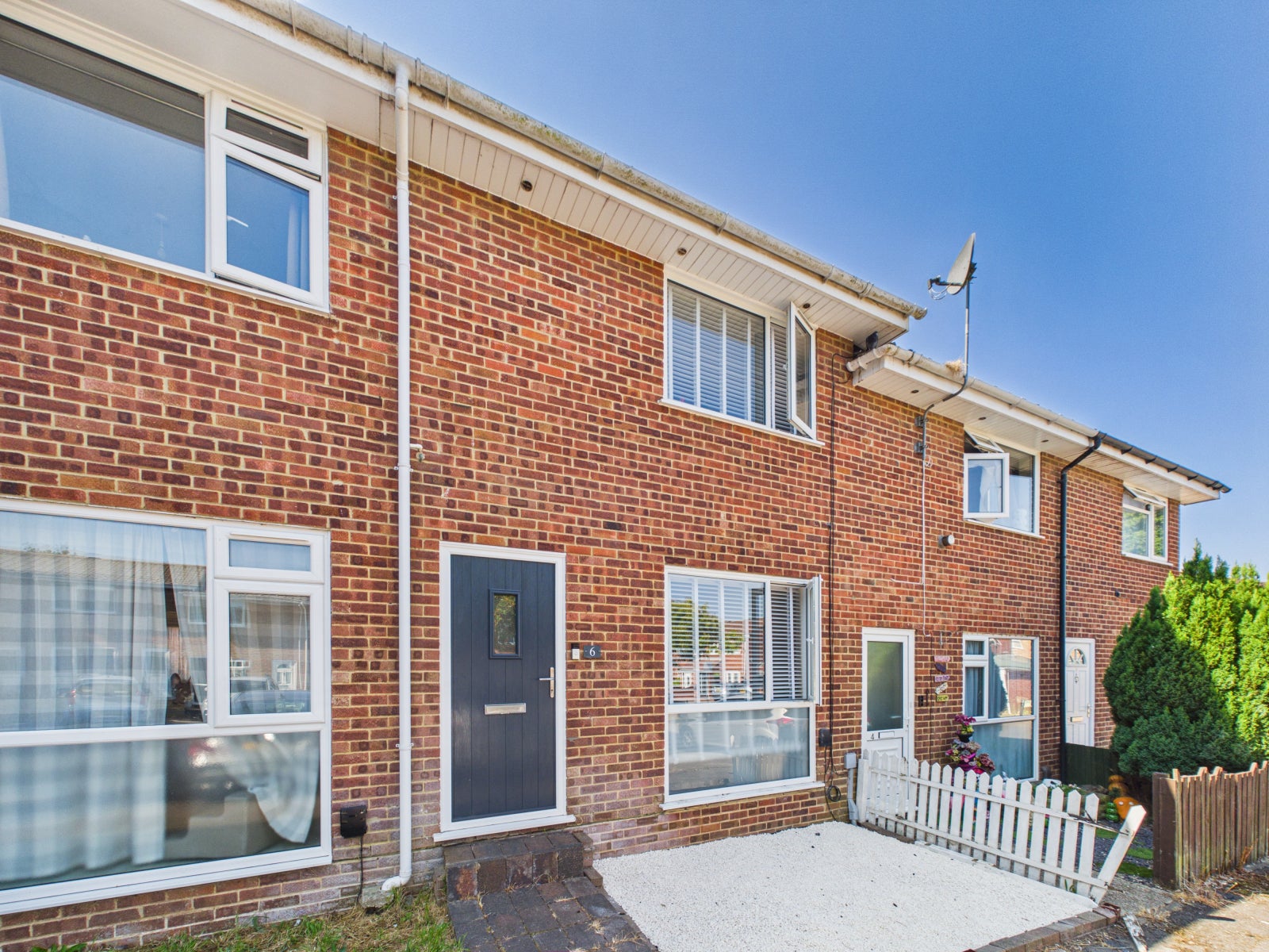 House Fort Fareham Road in Fareham