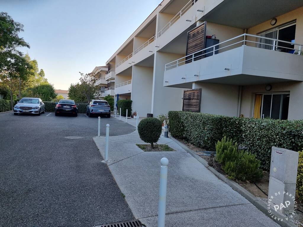 Flat Route des Avocats in La Crau