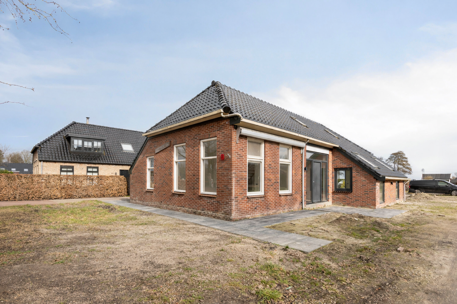 Dorpsweg 8 in Onnen