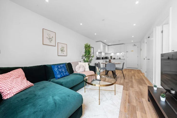 Flat Trinity Point in Gravesham