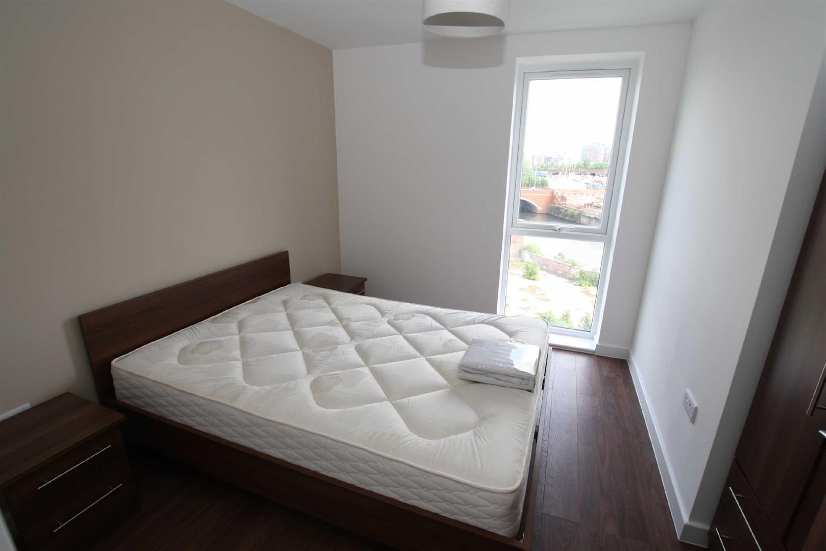 Flat Derwent Street in Salford
