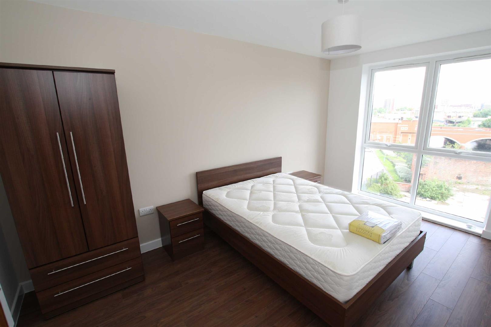 Flat Derwent Street in Salford