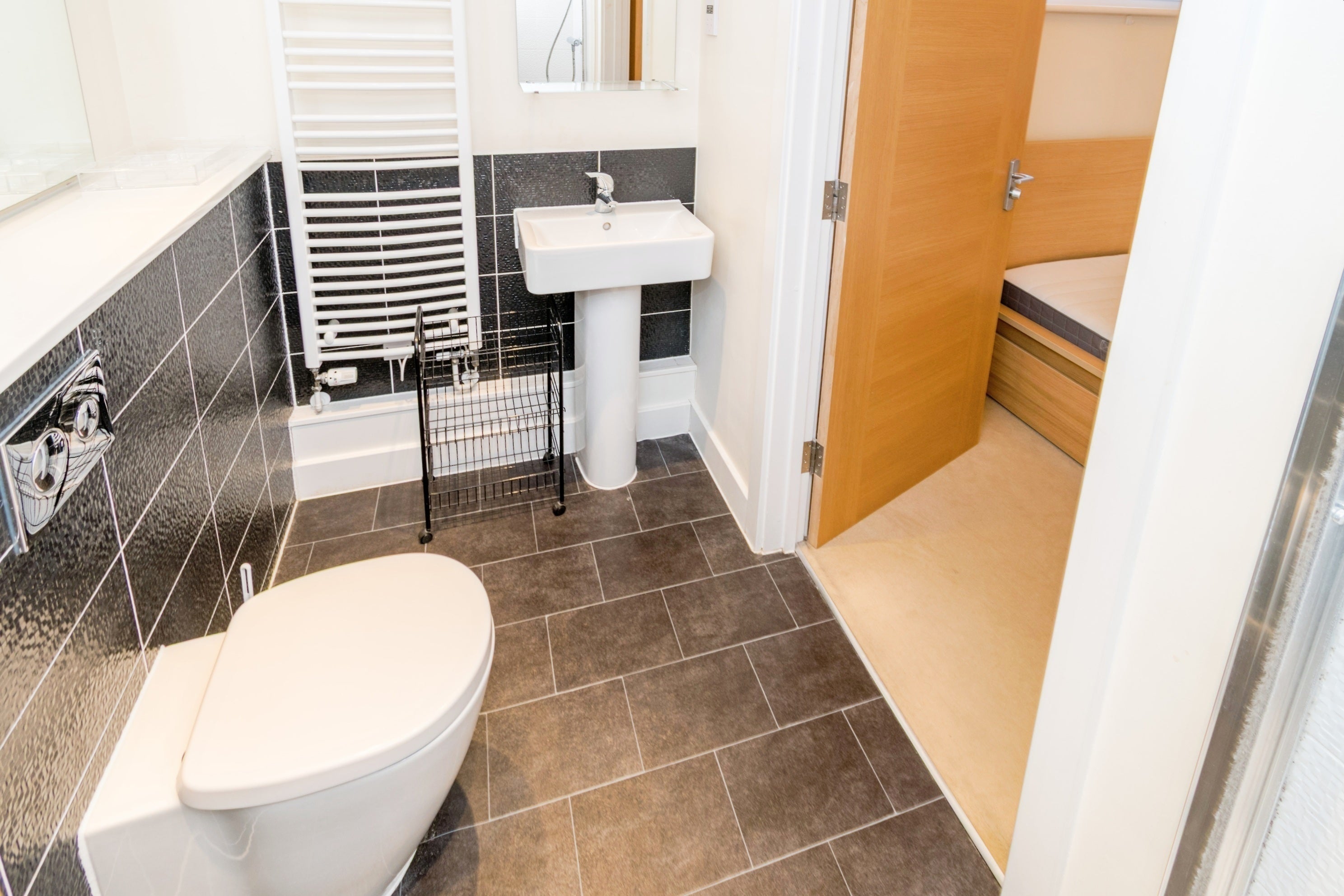 Flat Alexander Place in Greater London