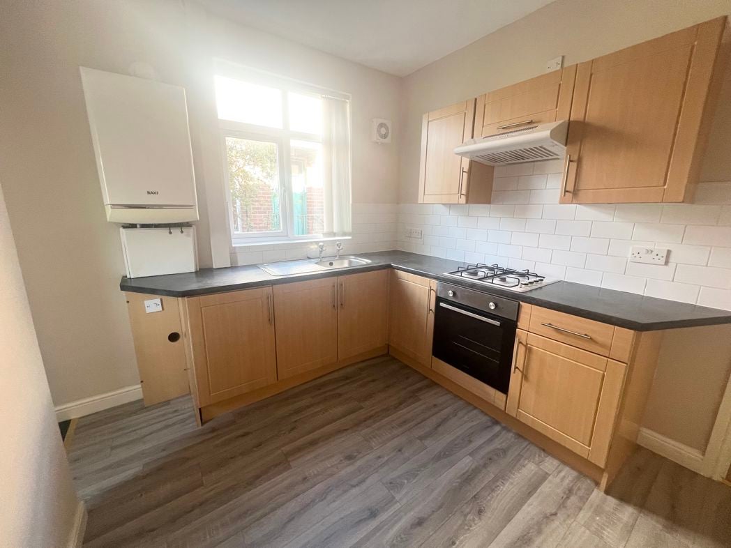 Flat Linthorpe Road in Newcastle upon Tyne