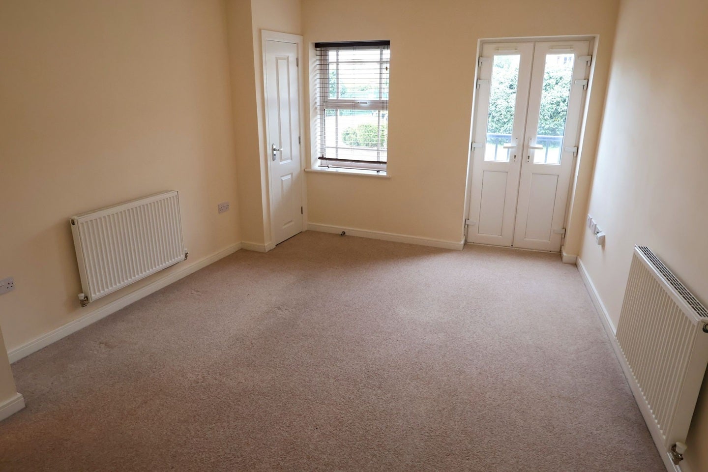 Flat Oak Grove in Northampton