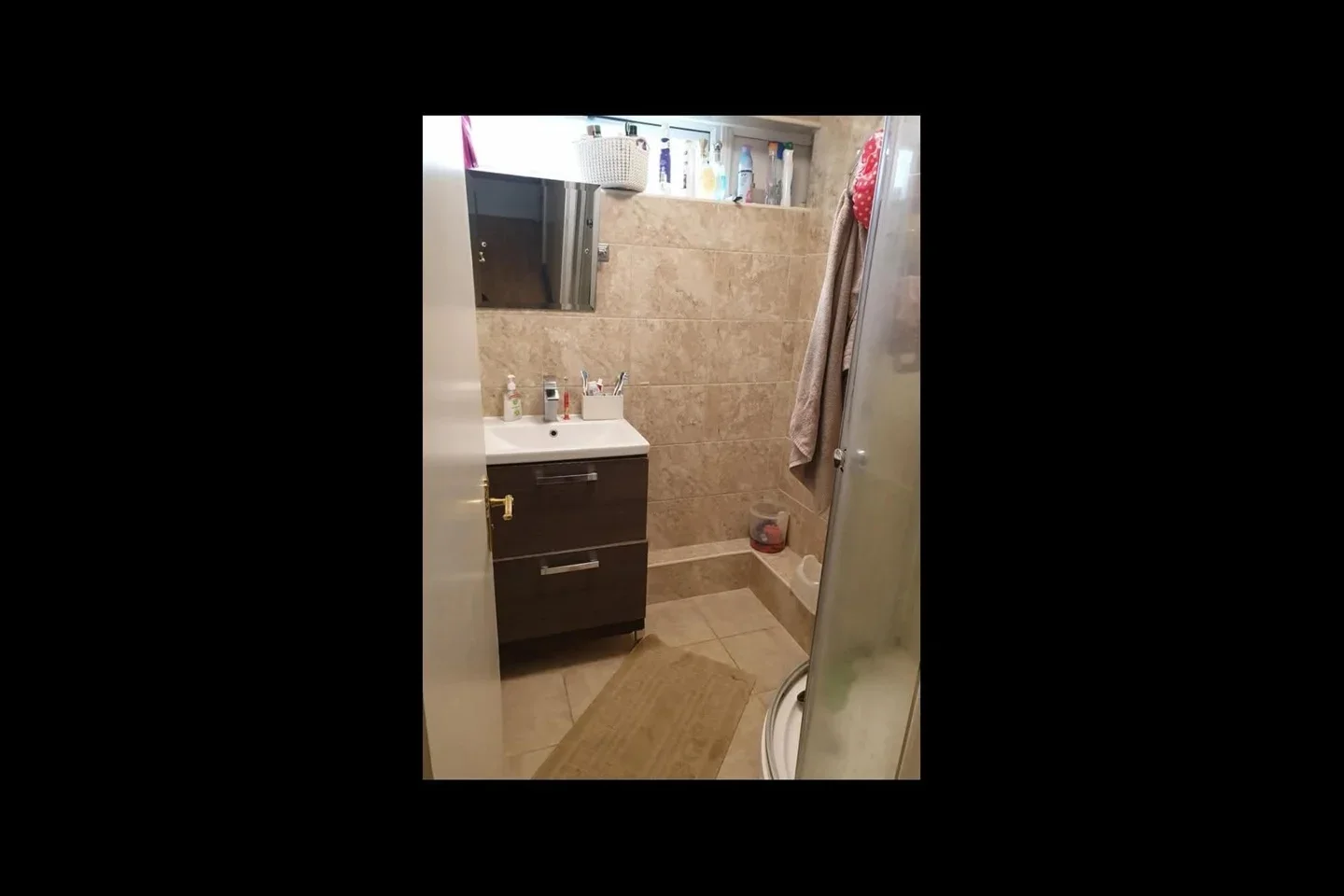 Flat Richborough Close in Greater London