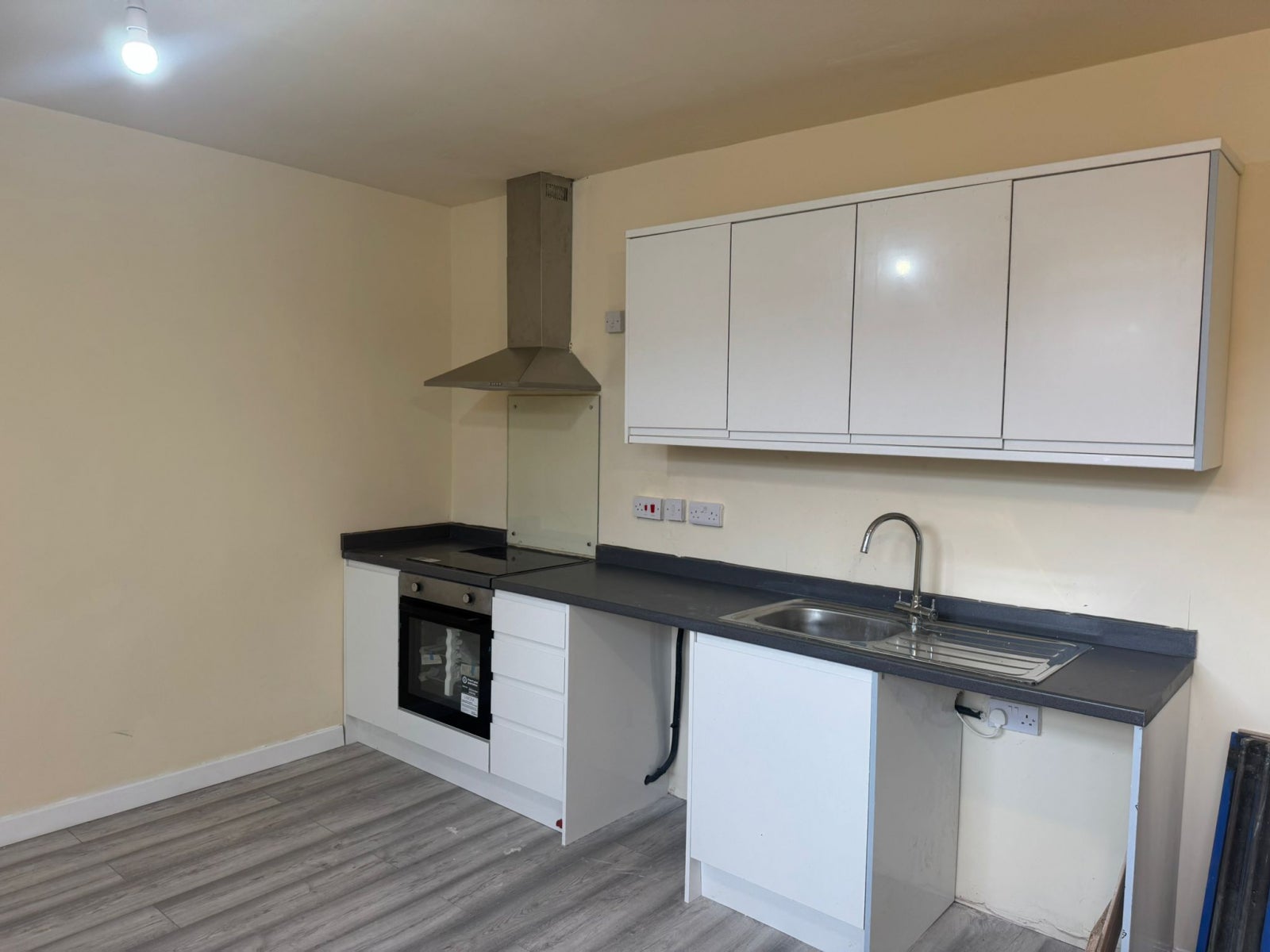 Flat North Street in Bradford