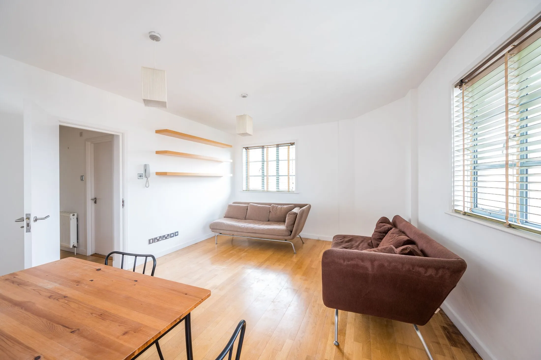 Flat City Garden Row in Greater London