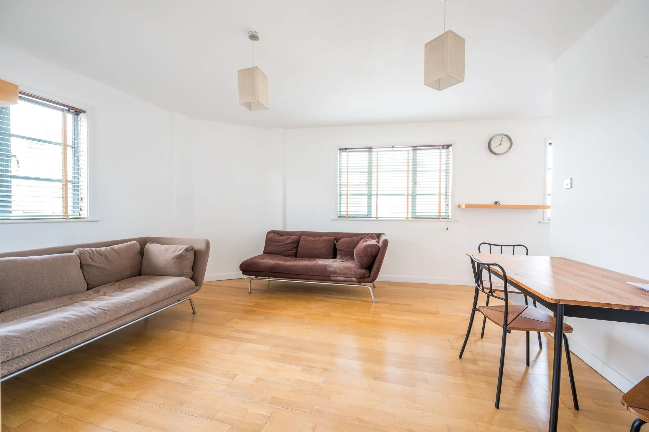 Flat City Garden Row in Greater London