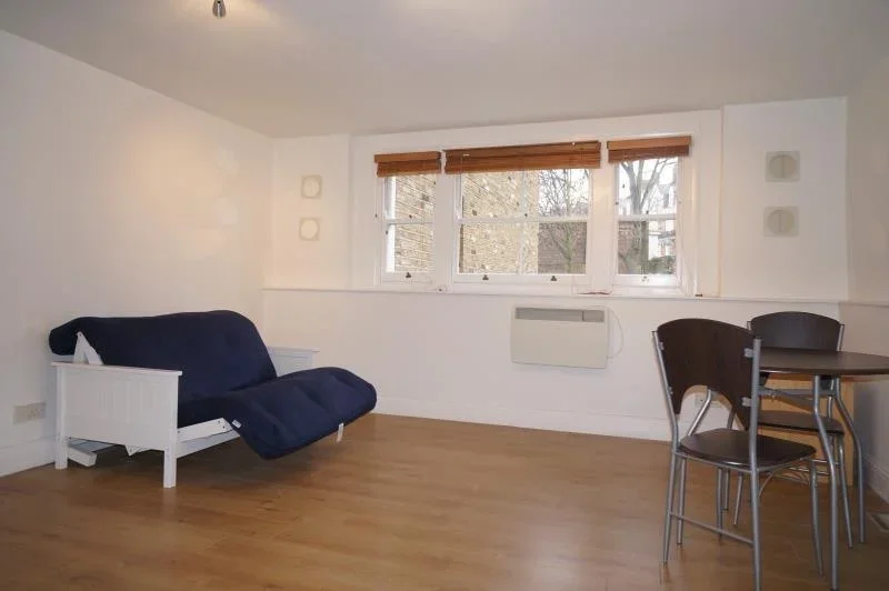 Flat Sutherland Avenue in City of Westminster
