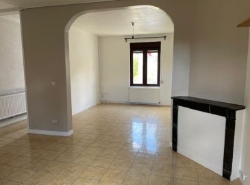 Flat Rue Jean Falloux in Saint-Quentin