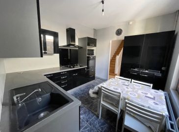 Flat Rue Jean Falloux in Saint-Quentin