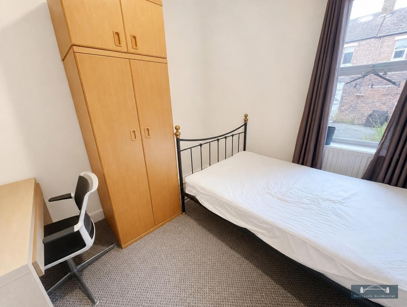 Flat Coniston Avenue in Newcastle upon Tyne