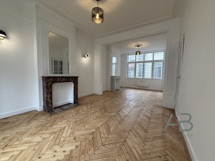 Appartement Rue de l'Hôpital Militaire à Lille