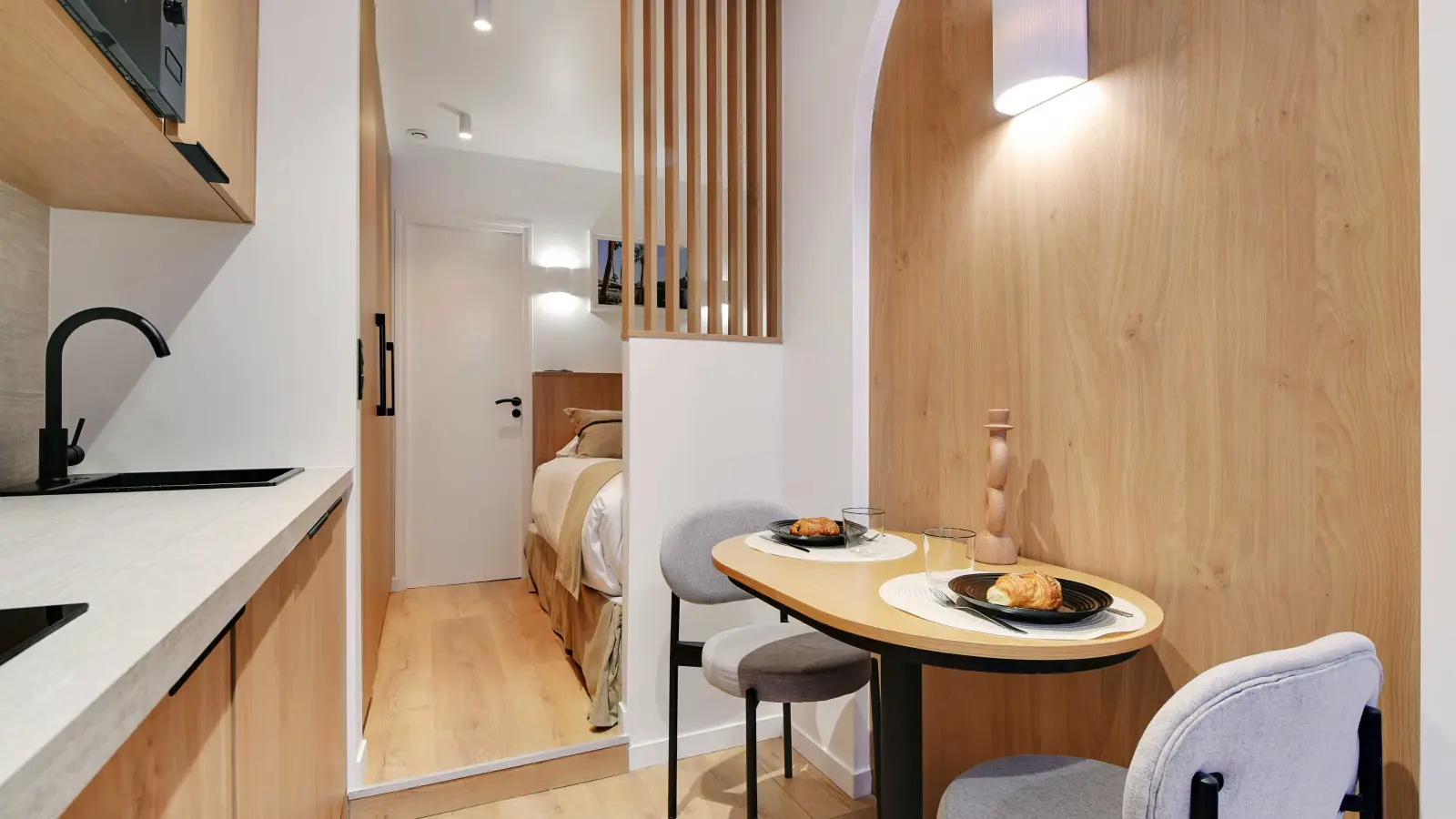 Flat Rue Mallet-Stevens in Paris