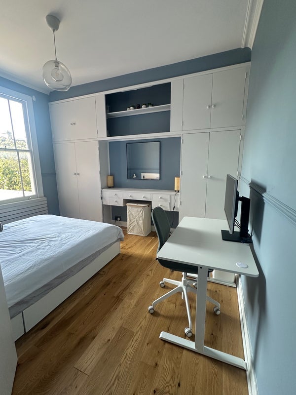 Room Lorne Road in Greater London