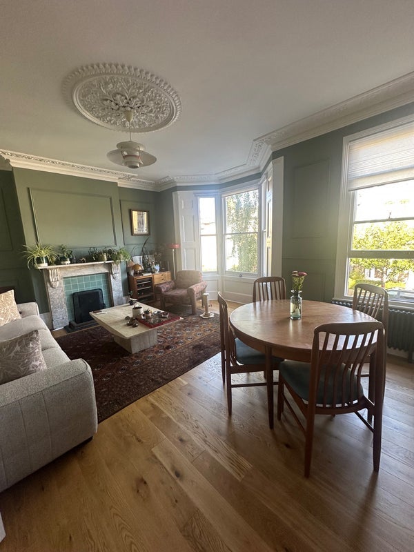 Room Lorne Road in Greater London