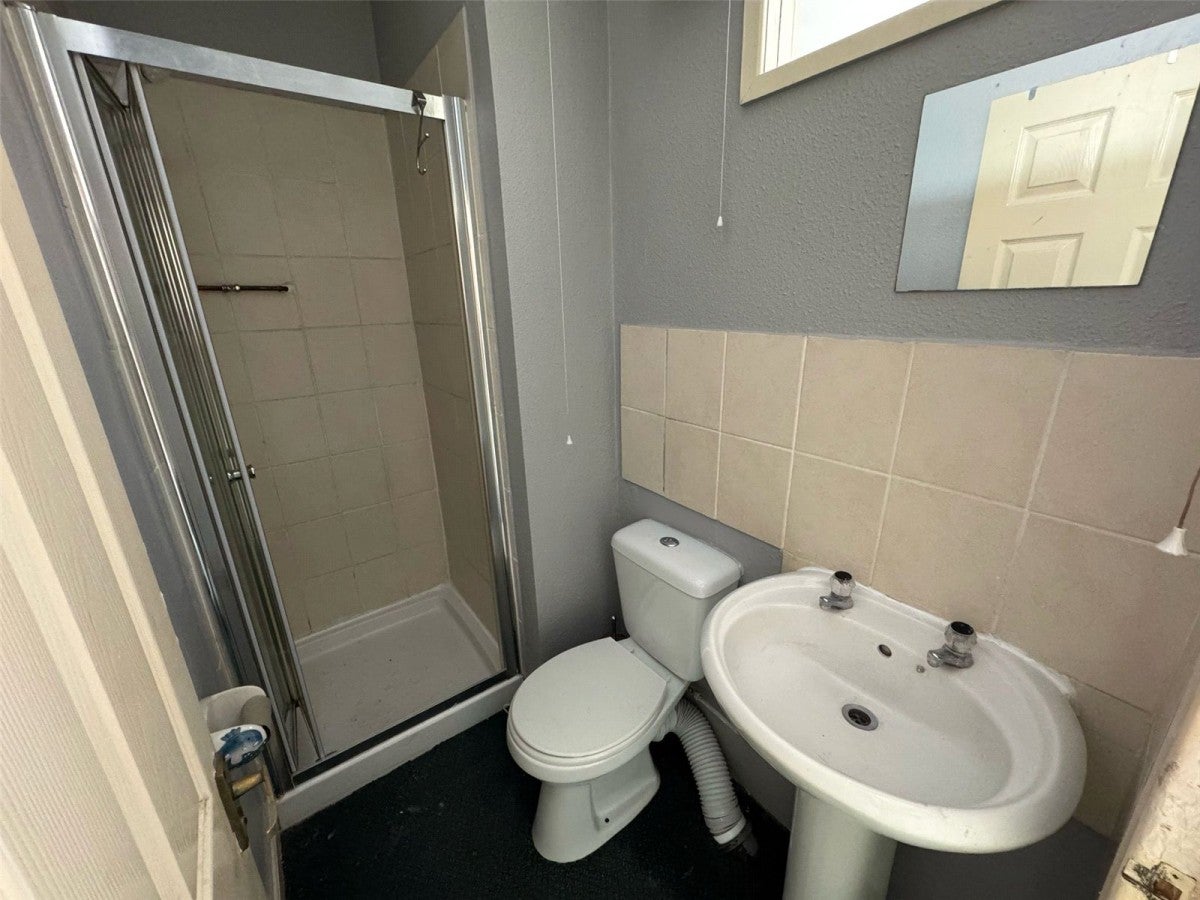 Flat Colwick Road in Nottingham