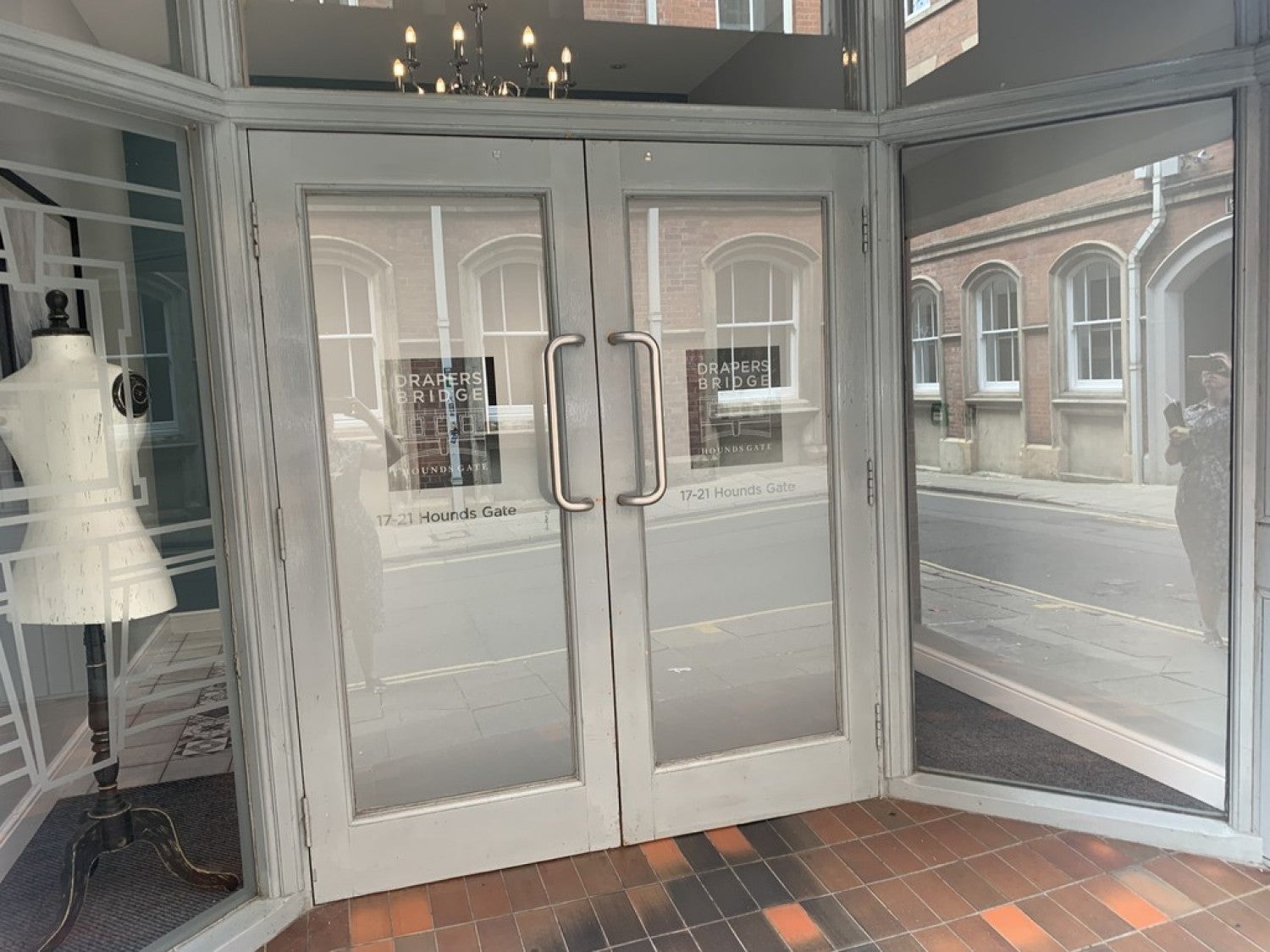 Flat Hounds Gate in Nottingham