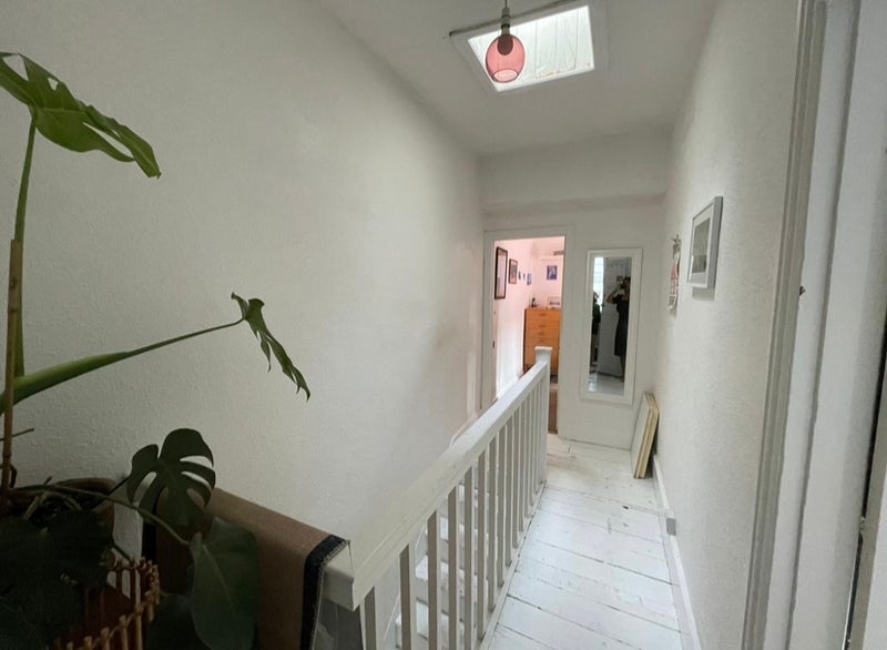 Room Sunnydene Street in Greater London