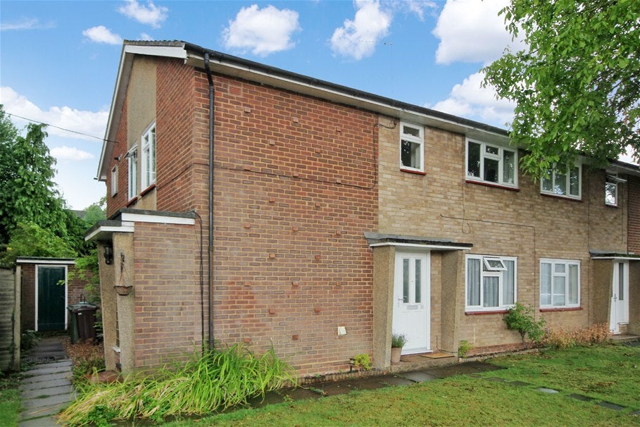 Flat Oakley Road in St Albans