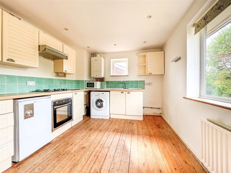 Flat Oakley Road in St Albans