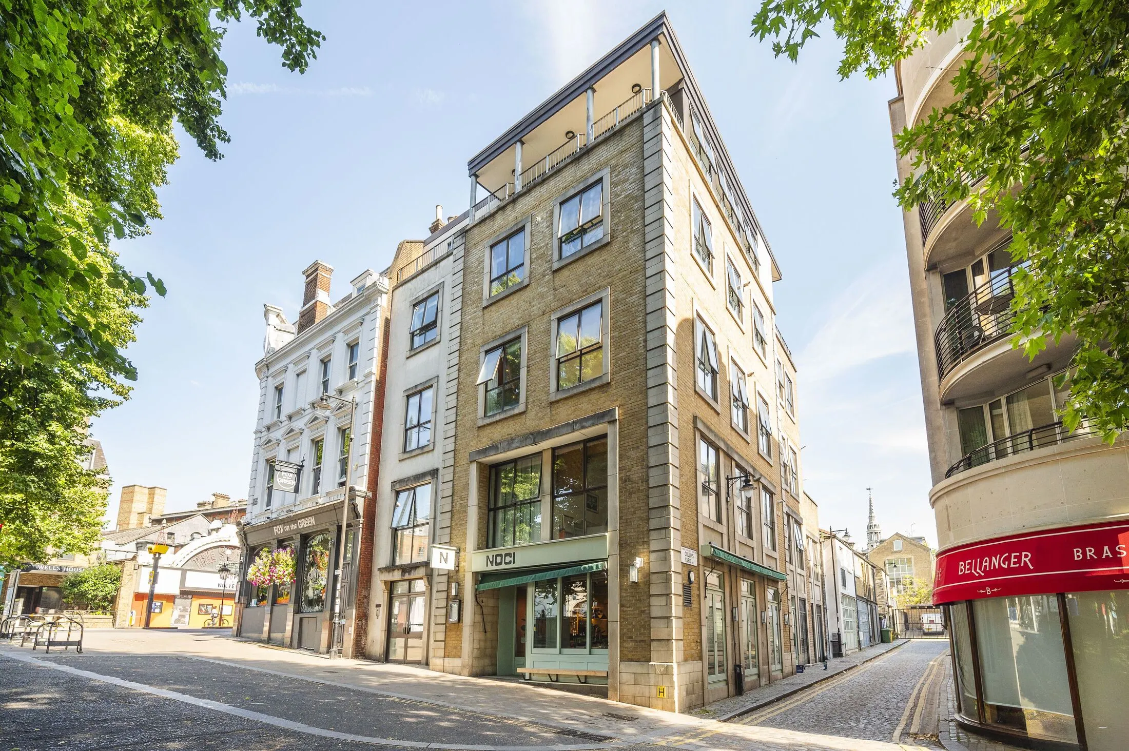Flat Islington Green in Greater London