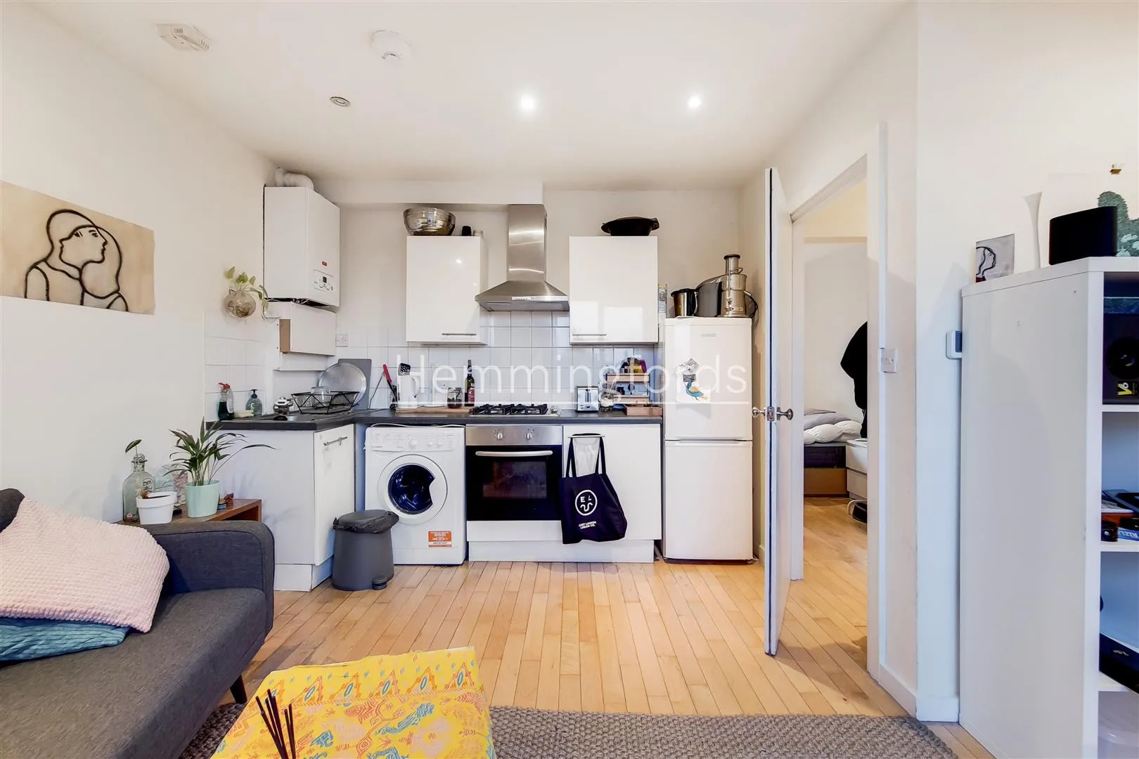 Flat Cephas Avenue in Greater London