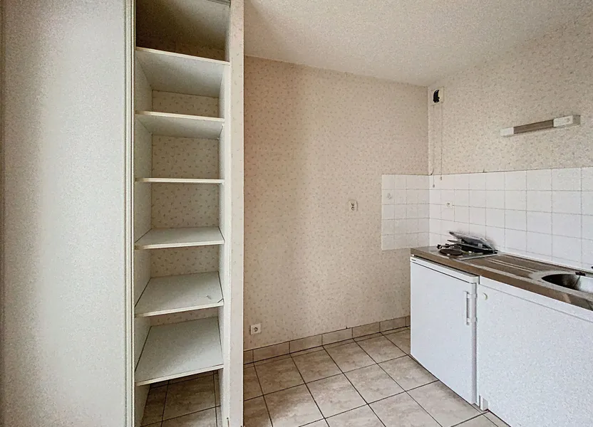 Chambre Rue Bretonneau à Saint-Cyr-sur-Loire