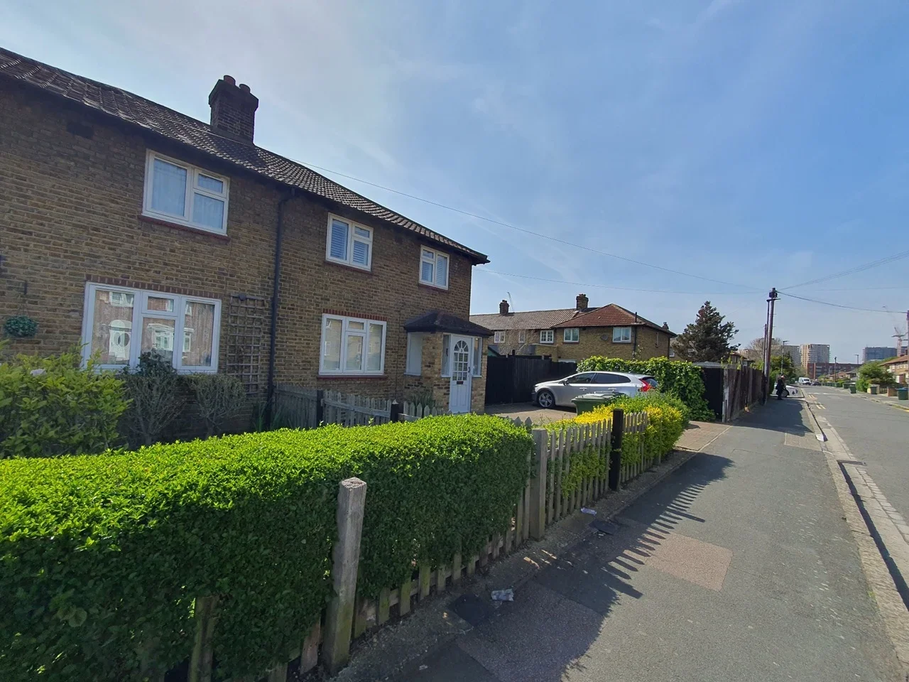 House Edgeworth Road in Greater London