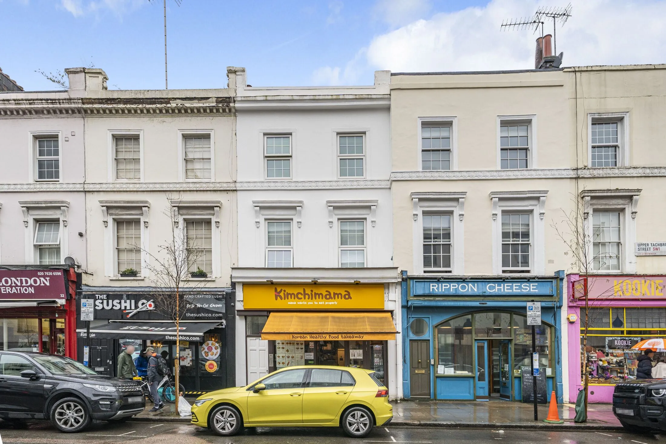 Flat Warwick Way in City of Westminster