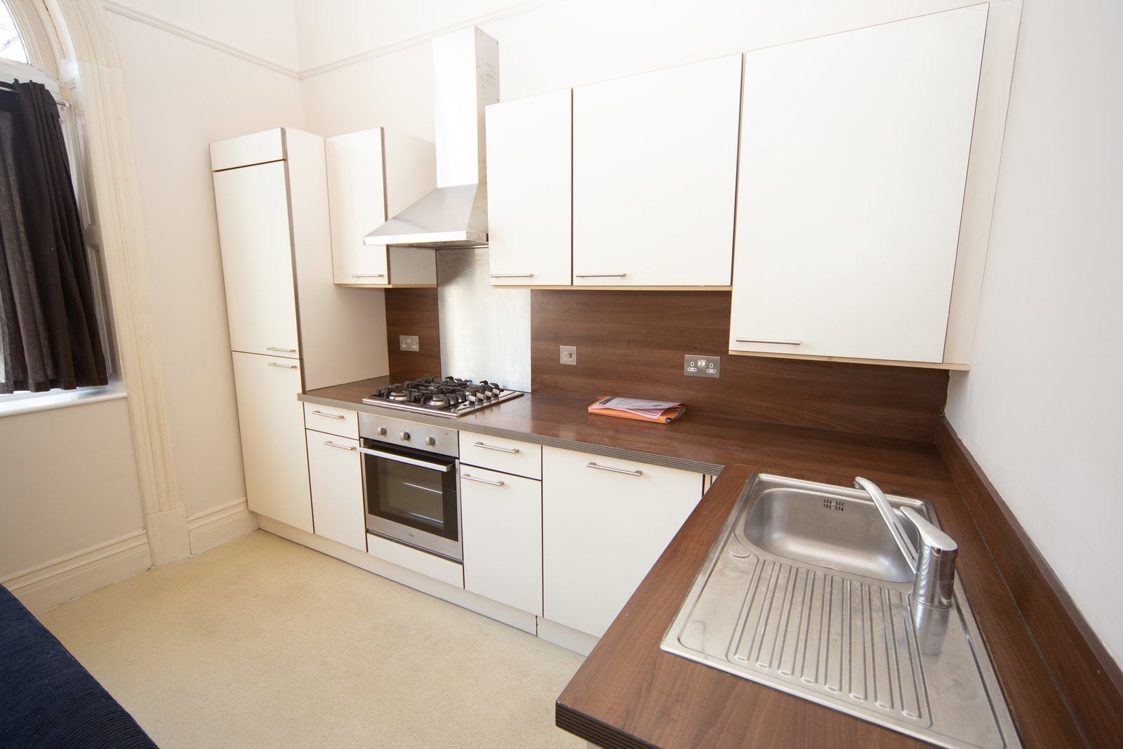 Flat Moorland Road in Cardiff