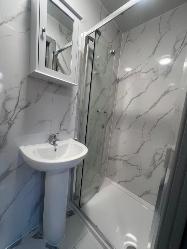 Flat Bath Road in Slough