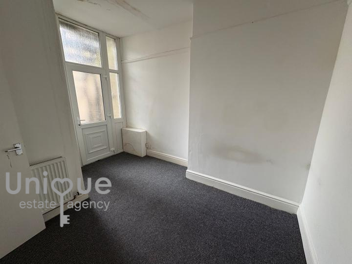 Flat Balmoral Terrace in Borough of Wyre