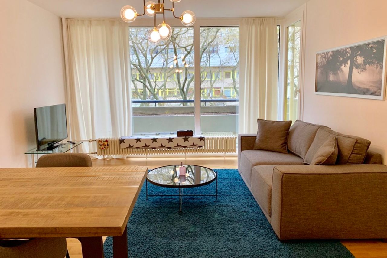 Wohnung Schlangenbader Straße in Berlin